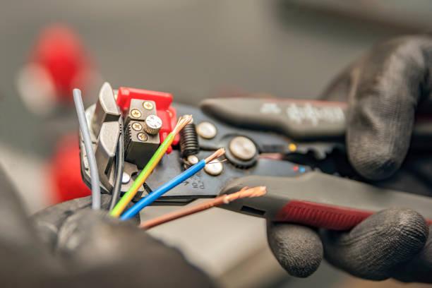 Best Electrical Repair Services  in Huntington, TX
